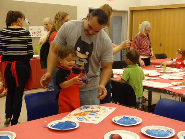 Using natural materials to create art