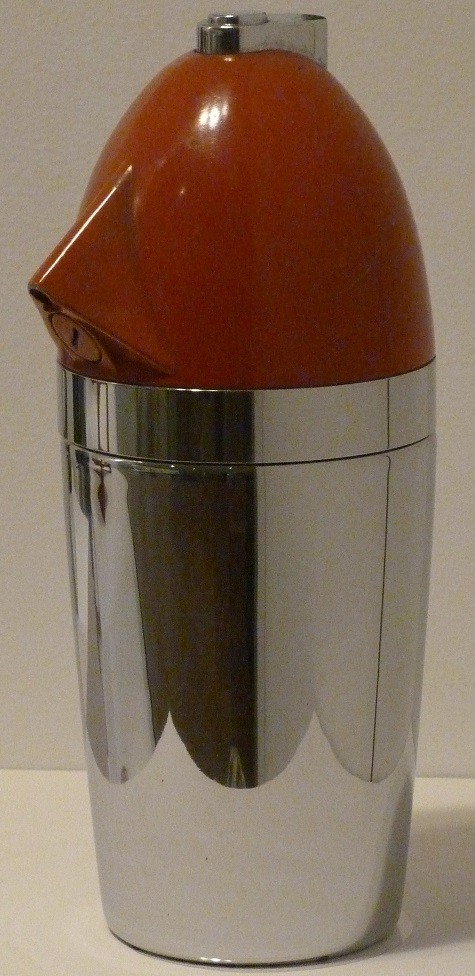 Norman Bel Geddes and Walter Kidde Sales Co., "Soda King" syphon bottle, designed c. 1935, plastic and chrome, Dallas Museum of Art, gift of David T. Owsley