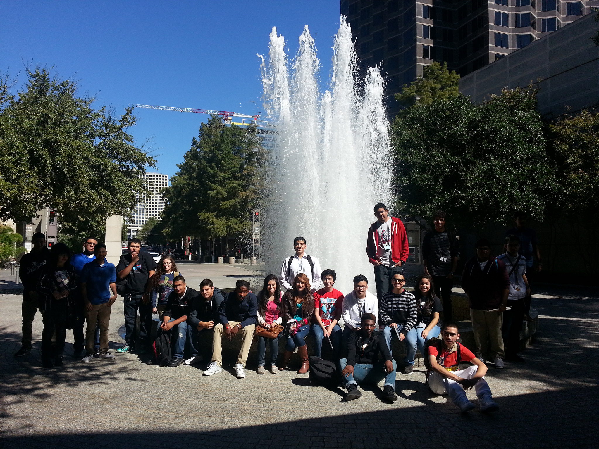 15693429419_f7d6fb1000_k