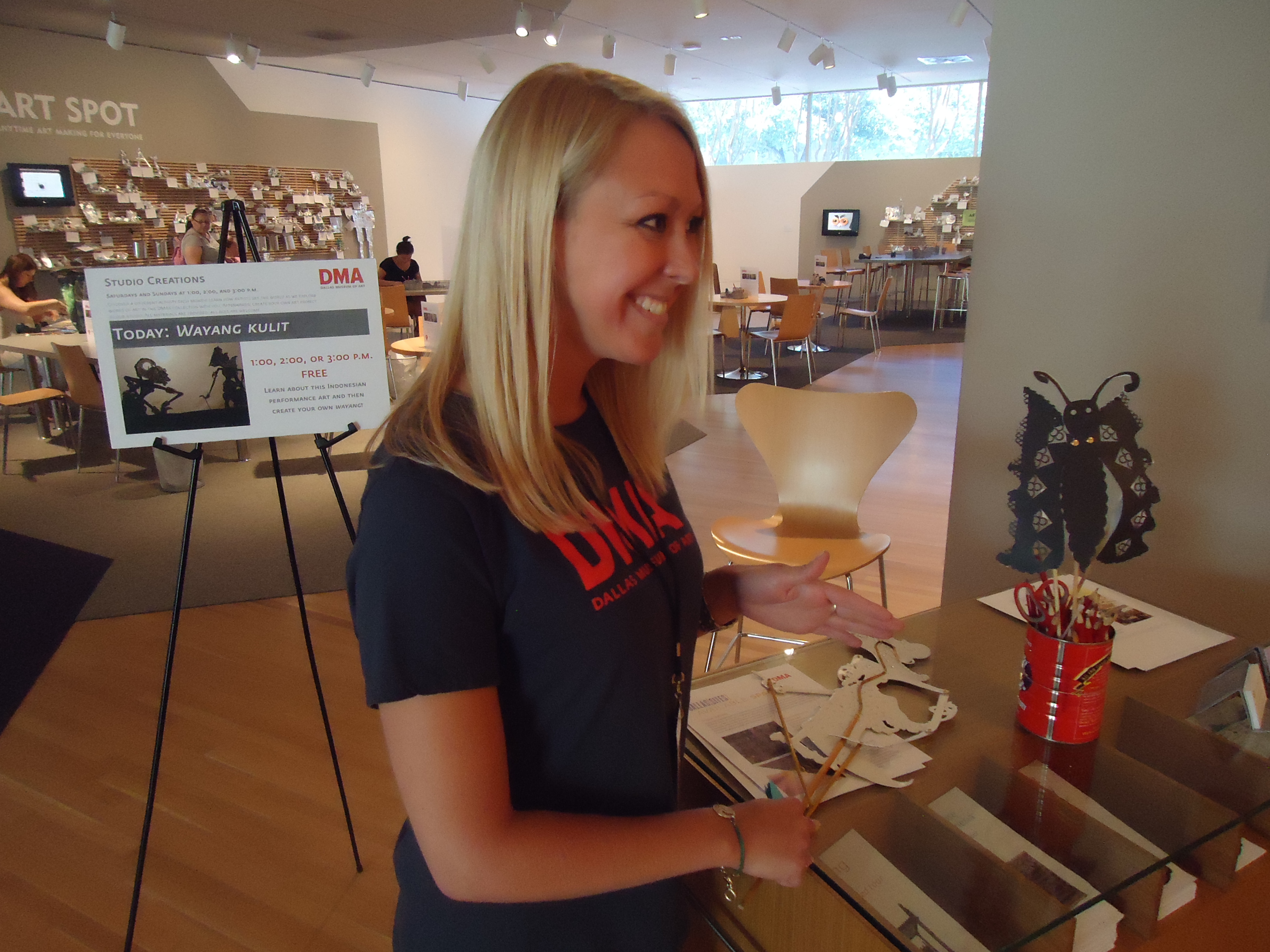 Center for Creative Connections volunteer